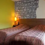 Ferme De La Barrière Hébergement de vacances Chimay